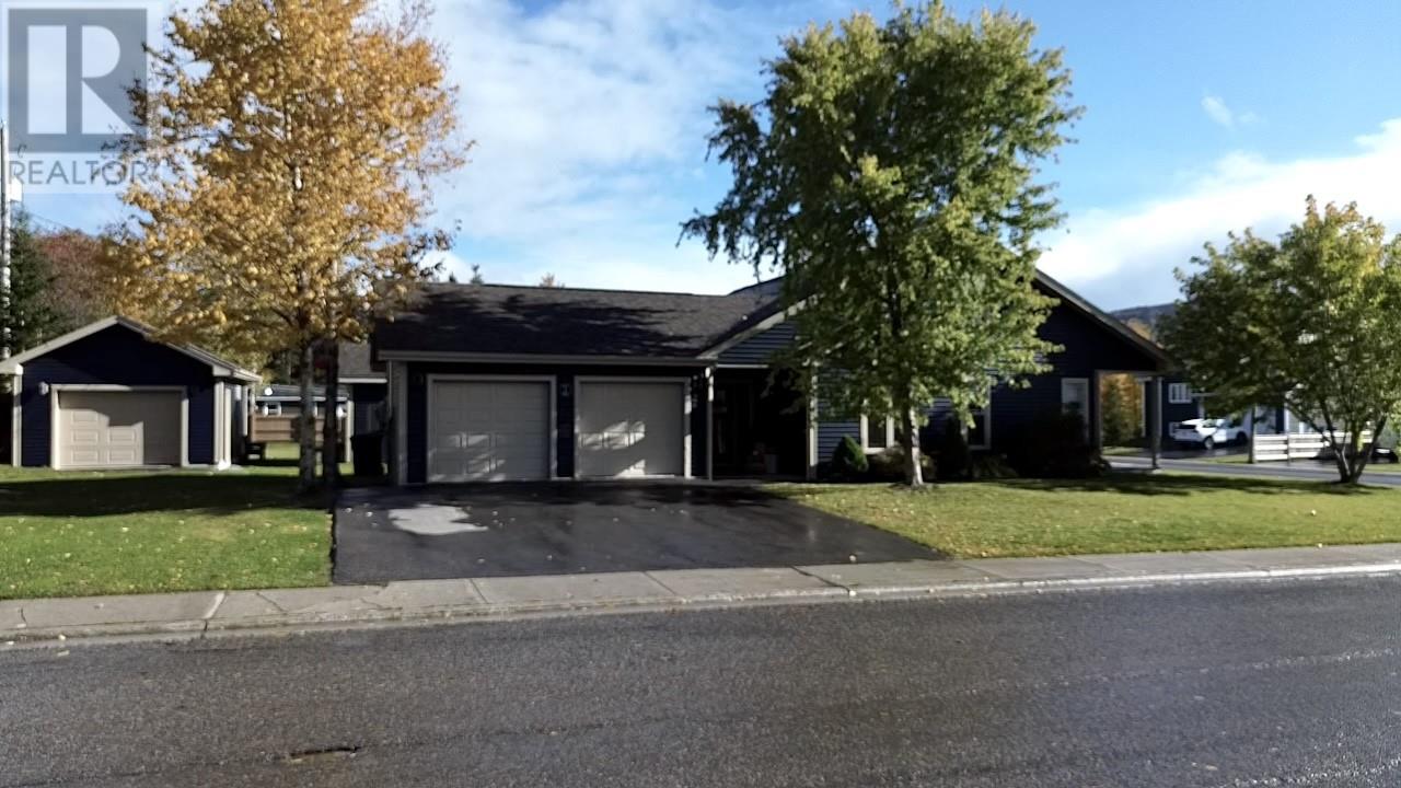 1 Warren Drive