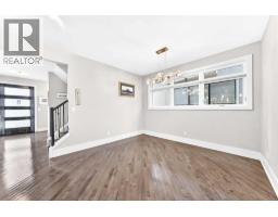 4pc Bathroom - 2233 26 Street Sw, Calgary, AB T3E2A4 Photo 7