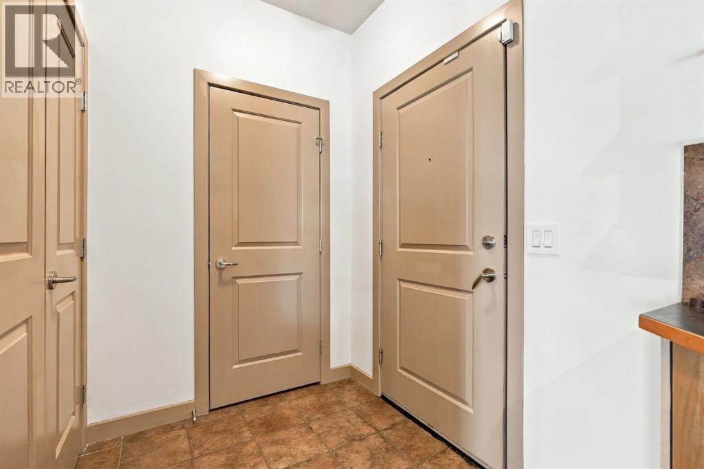 107, 910 18 Avenue SW - photo 23