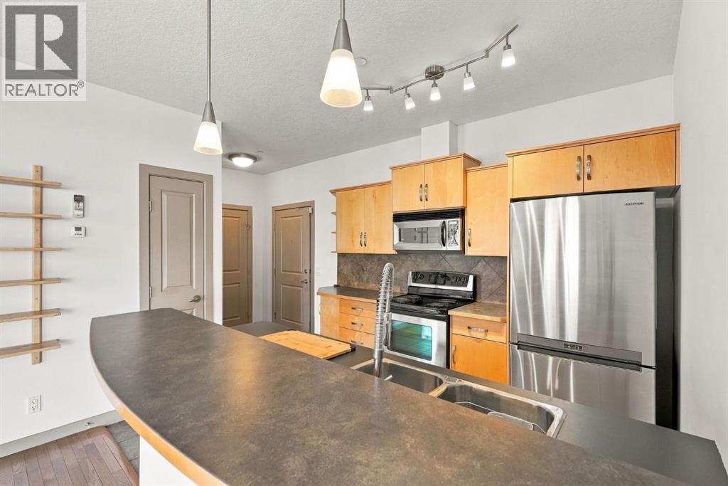 107, 910 18 Avenue SW - photo 26