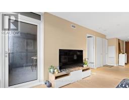 1612 - 80 Queens Wharf Road, Toronto, ON M5V0J3 Photo 12
