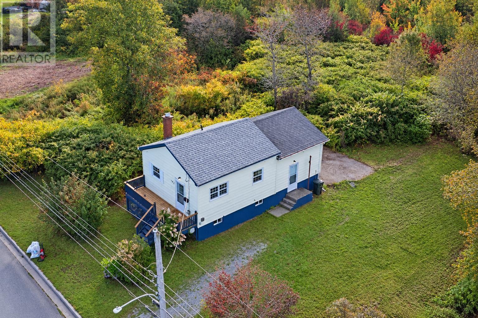 Property 24 of 28 of 142 Maloney Street