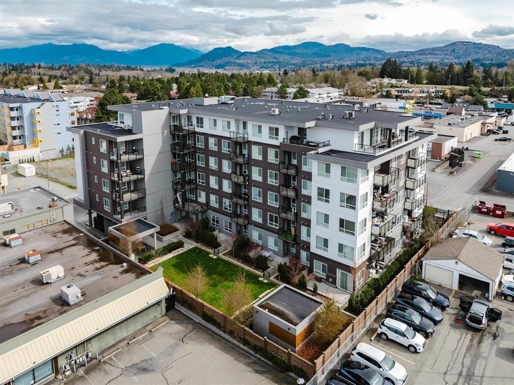 201 32838 VENTURA AVENUE, Abbotsford - Image 1