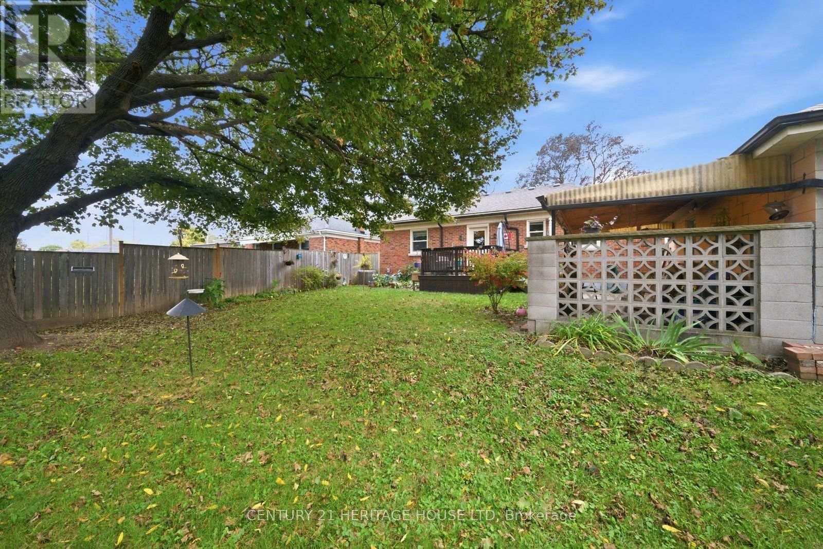 83 Fairview Drive, Brantford, ON photo 27