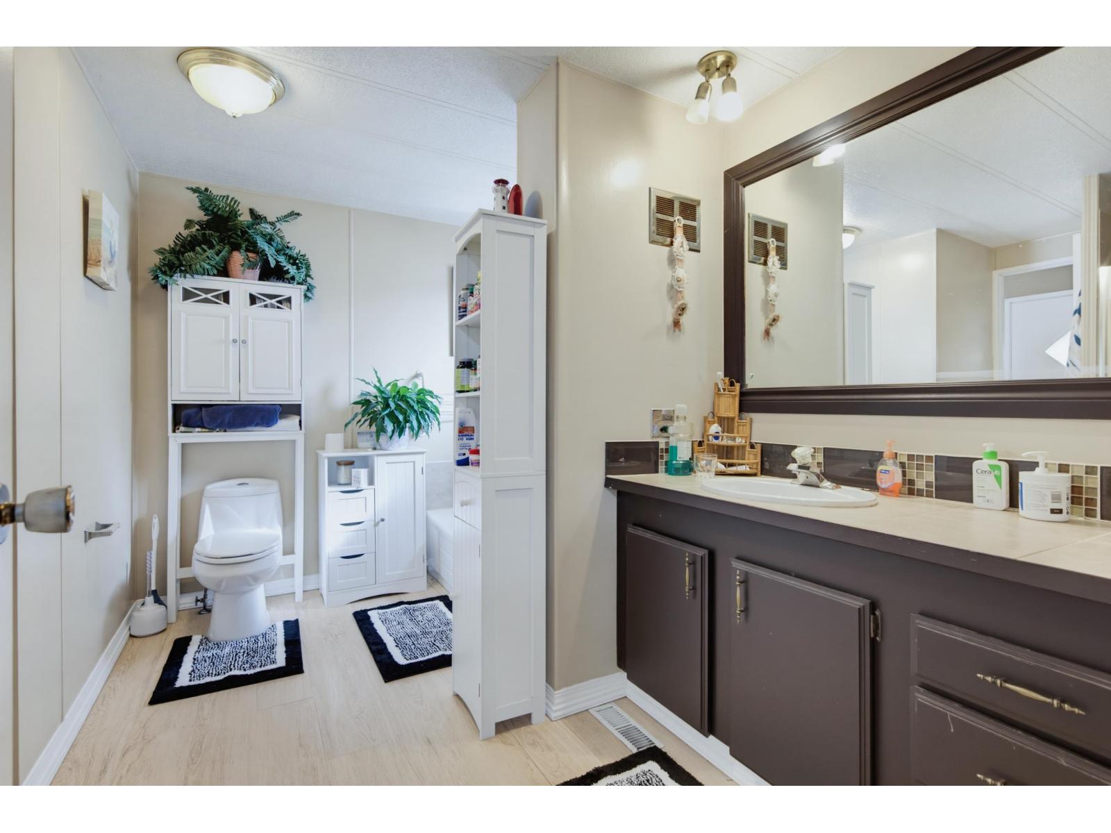 96 15875 20 AVENUE, Surrey - Image 1