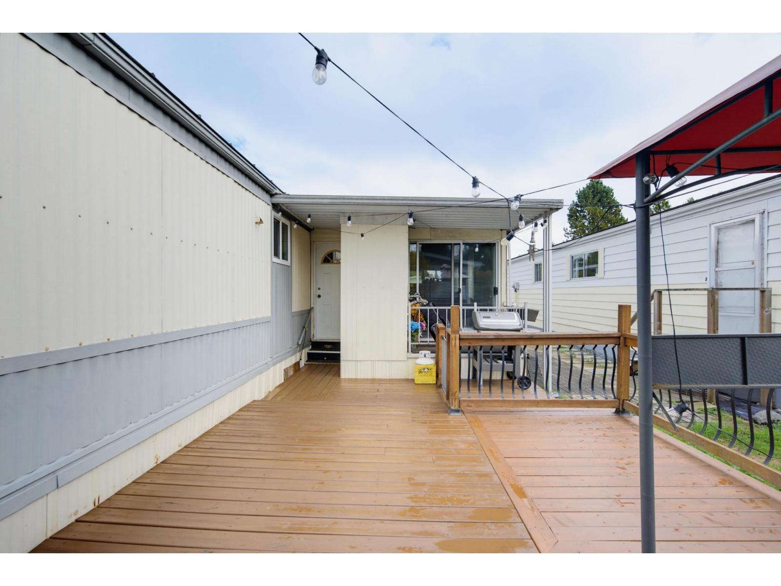 96 15875 20 AVENUE, Surrey - Image 1