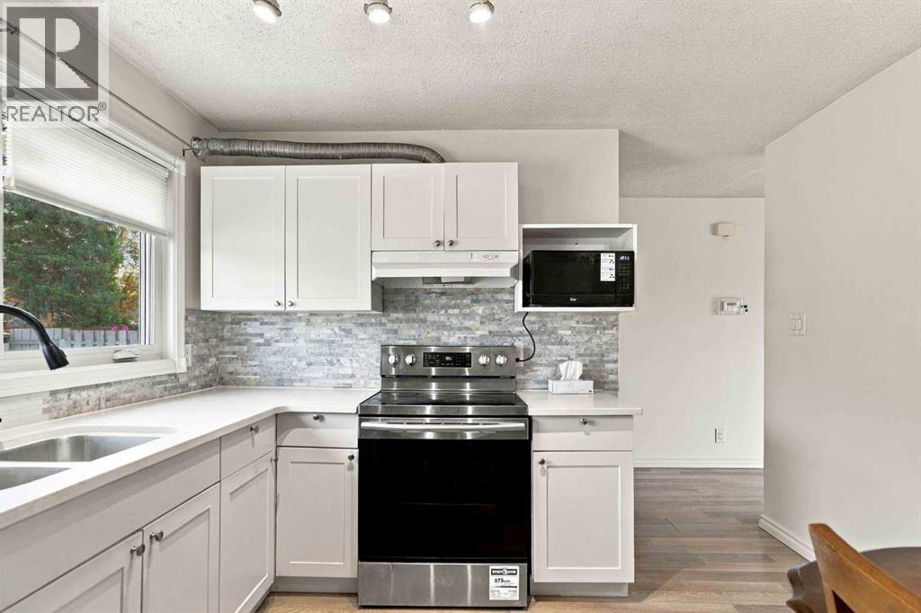 7 Pond Crescent, Fort McMurray