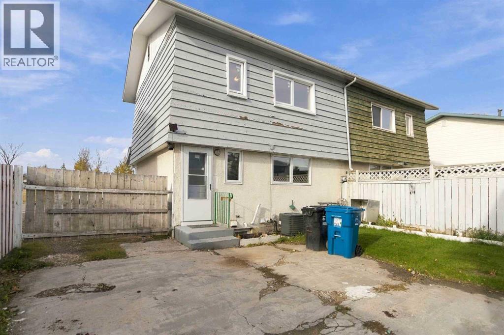7 Pond Crescent, Fort McMurray