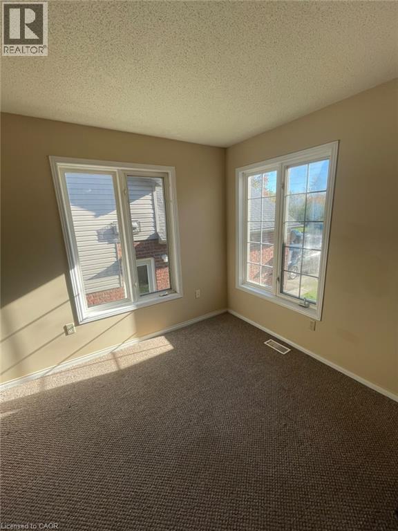 123 ELMIRA Road N Unit# Upper, Guelph — photo 4