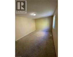 123 Elmira Road N Unit# Upper, Guelph, ON N1K1Z1 Photo 9