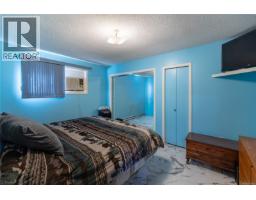 847 Admirals Rd, Esquimalt, BC V9A2P1 Photo 28