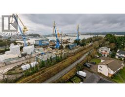 847 Admirals Rd, Esquimalt, BC V9A2P1 Photo 17