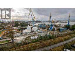 847 Admirals Rd, Esquimalt, BC V9A2P1 Photo 15
