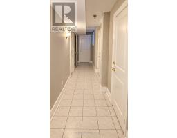 257 Cocksfield Avenue, Toronto, ON M3H3T6 Photo 18