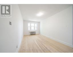 43 - 1 Mallory Gardens, Toronto, ON M4V2A6 Photo 7