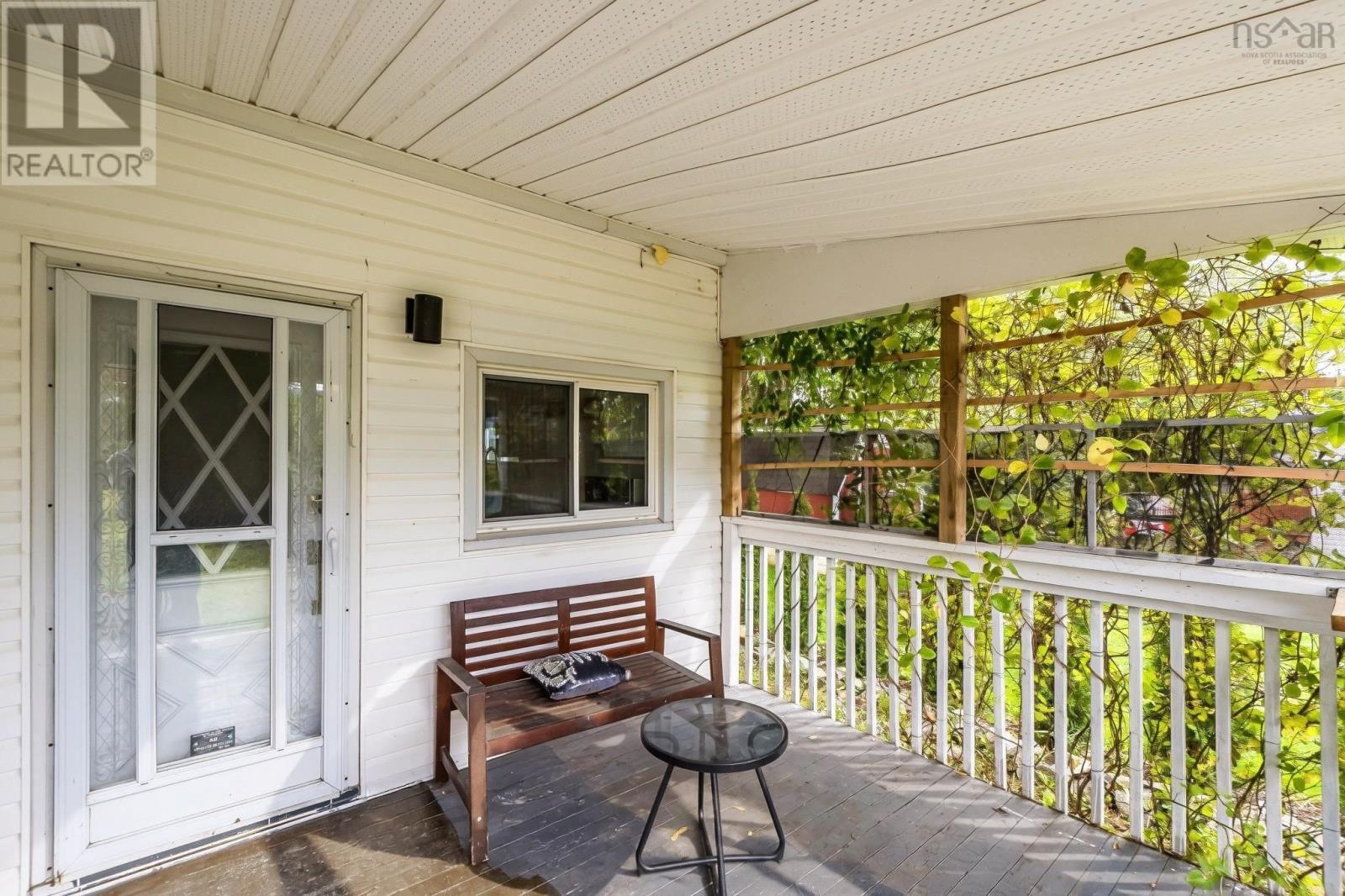 Property 33 of 51 of 44 Courtney Road
