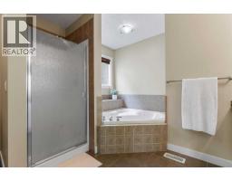 125 Cougarstone Manor Sw, Calgary, AB T3H5N4 Photo 30