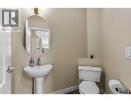 125 Cougarstone Manor Sw, Calgary, AB T3H5N4 Photo 22