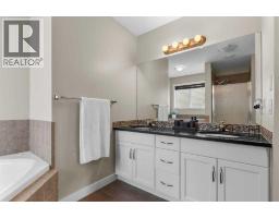 125 Cougarstone Manor Sw, Calgary, AB T3H5N4 Photo 29