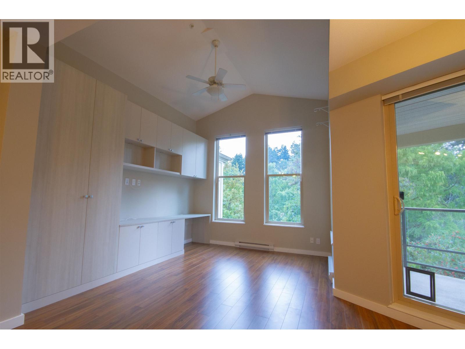 Photo of 402 265 ROSS DRIVE 6