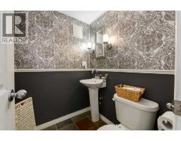 1934 Broadview Road Nw, Calgary, AB T2N3H7 Photo 24