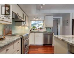1934 Broadview Road Nw, Calgary, AB T2N3H7 Photo 20