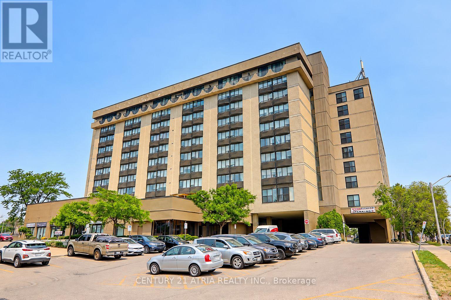 911 - 2737 KEELE STREET, Toronto (Downsview-Roding-CFB)
