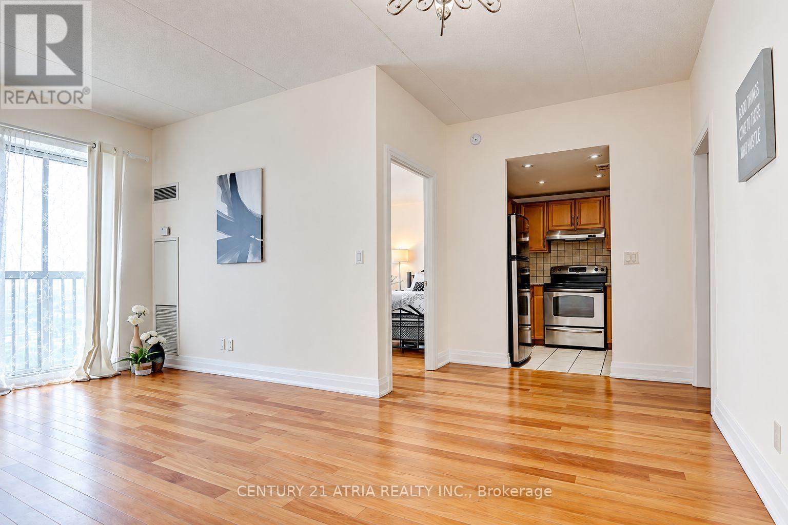 911 - 2737 KEELE STREET, Toronto (Downsview-Roding-CFB) — photo 5