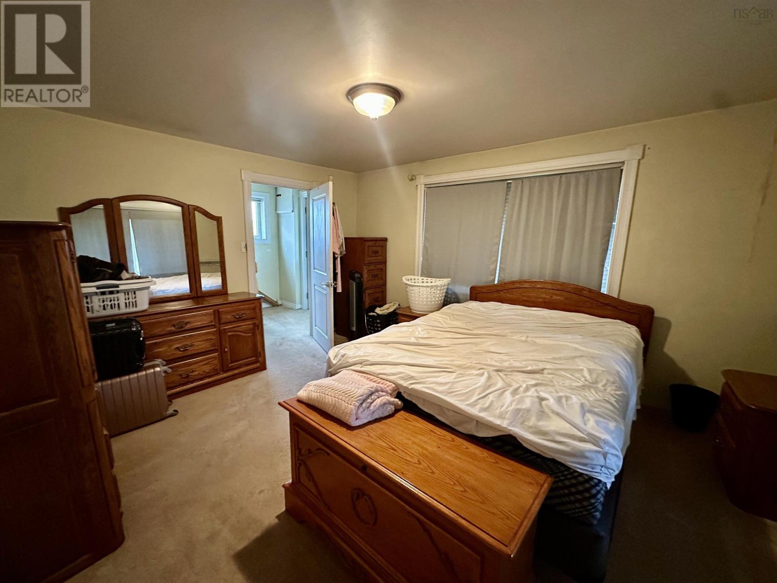 9390 Highway 4 - 30