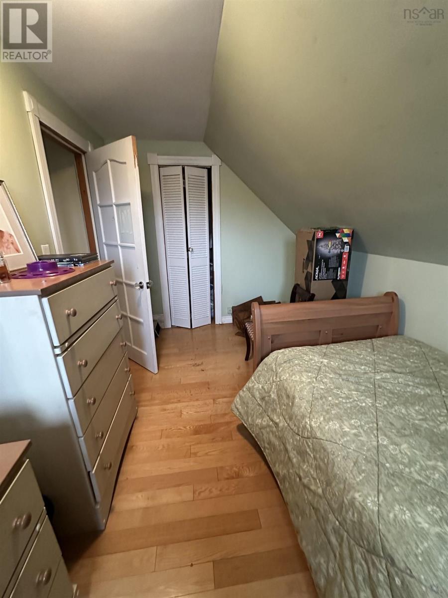 9390 Highway 4 - 38