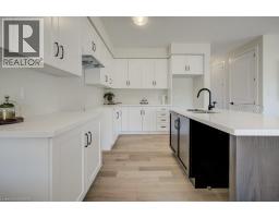Great room - 1928 Dunkirk Avenue, Woodstock, ON N4T0L7 Photo 9