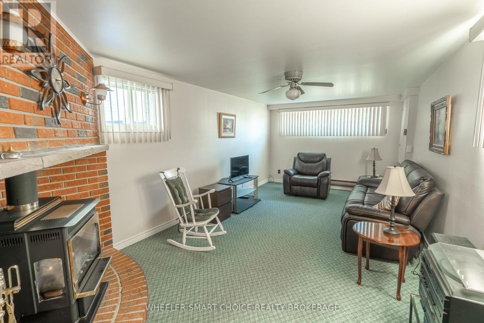 516 BURTON AVENUE - 15