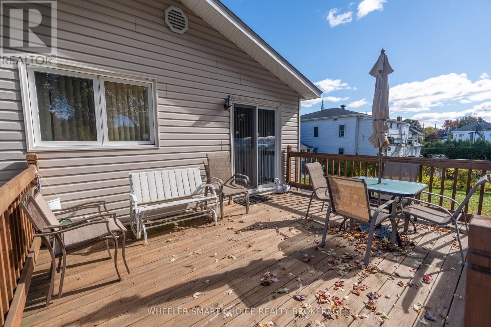 516 BURTON AVENUE - 19