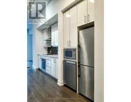 1011 - 75 The Donway W, Toronto, ON M3C2E9 Photo 9