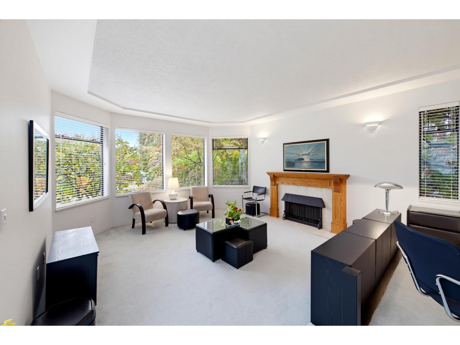 Photo of 7269 150A STREET 6