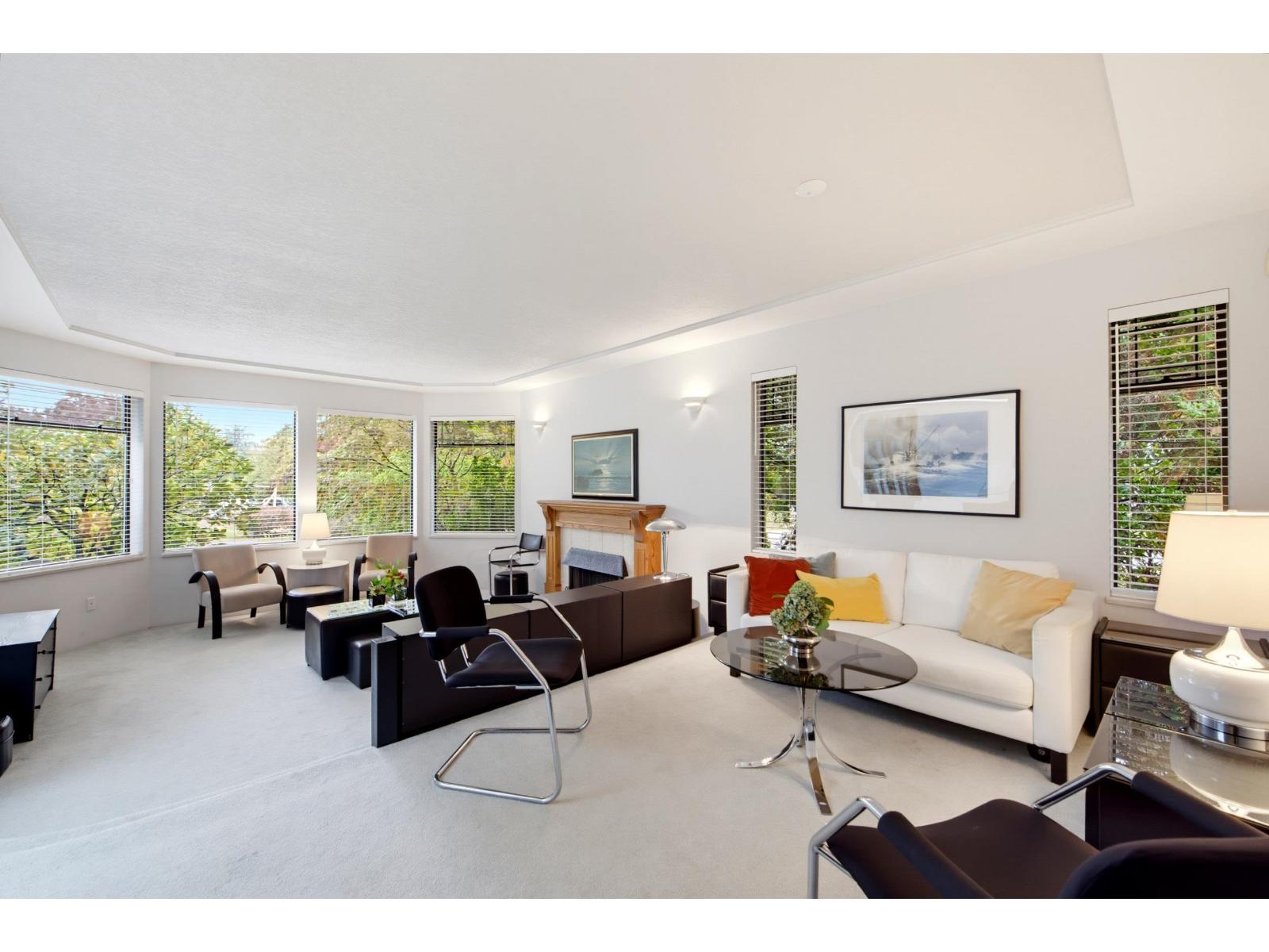 Photo of 7269 150A STREET 10