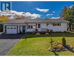 615 5th Avenue, photo 2