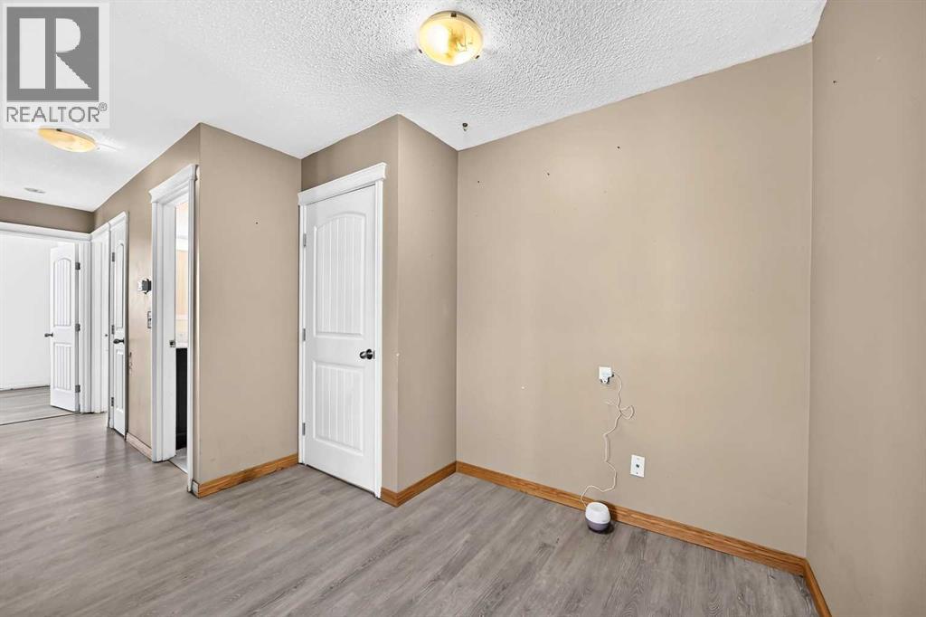 143 Rundleson Way NE - photo 12