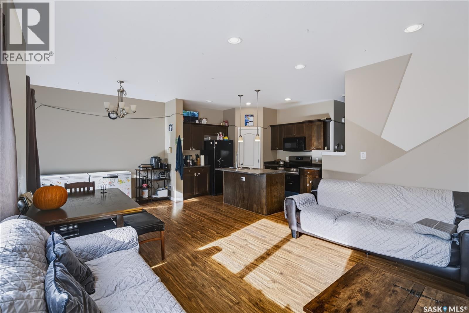 63 Jack Matheson CRESCENT — photo 9