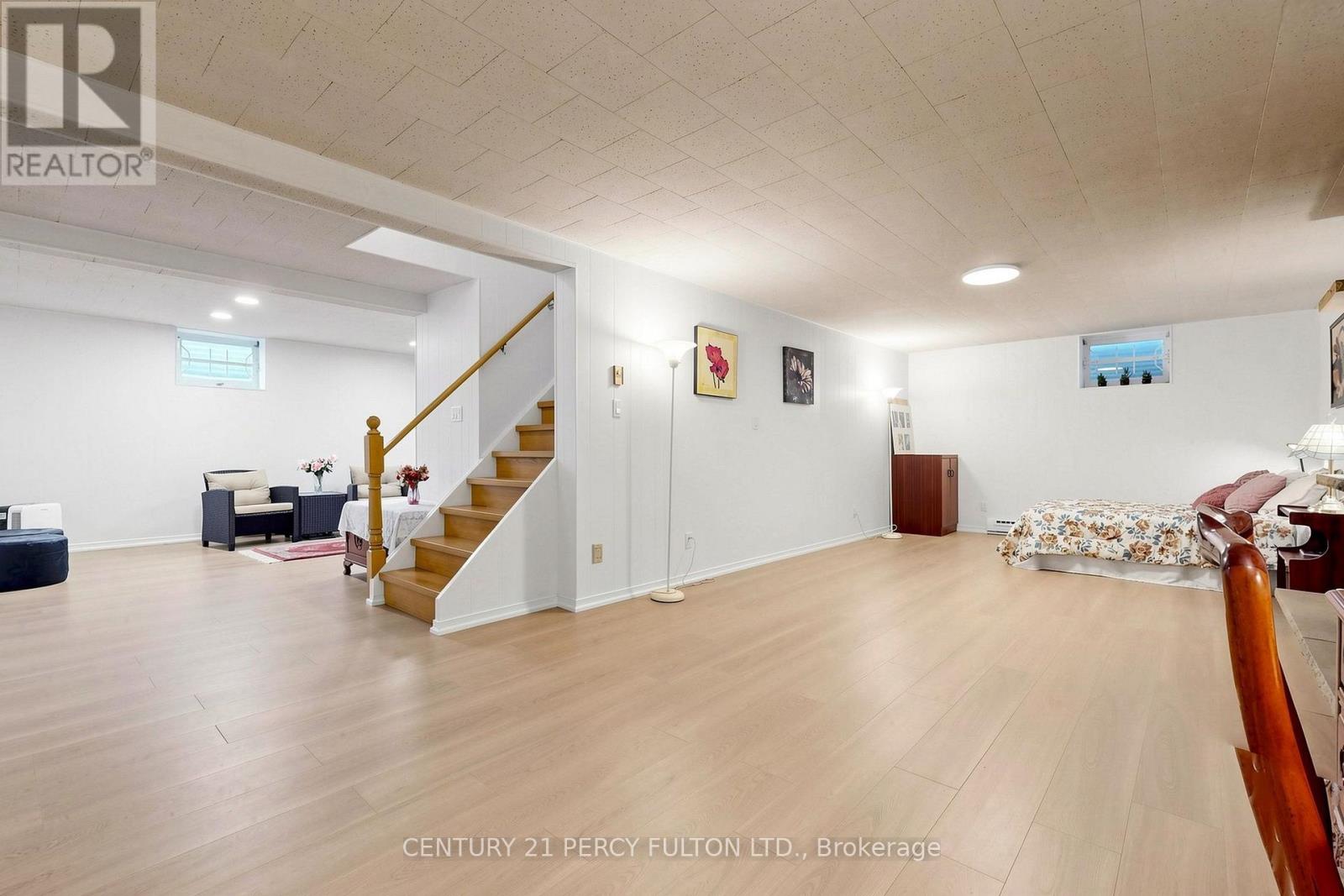20 ZIRCON COURT - 37