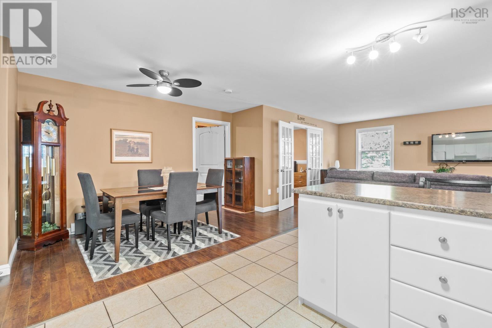 Property 37 of 50 of 609/611 Gatehouse Run