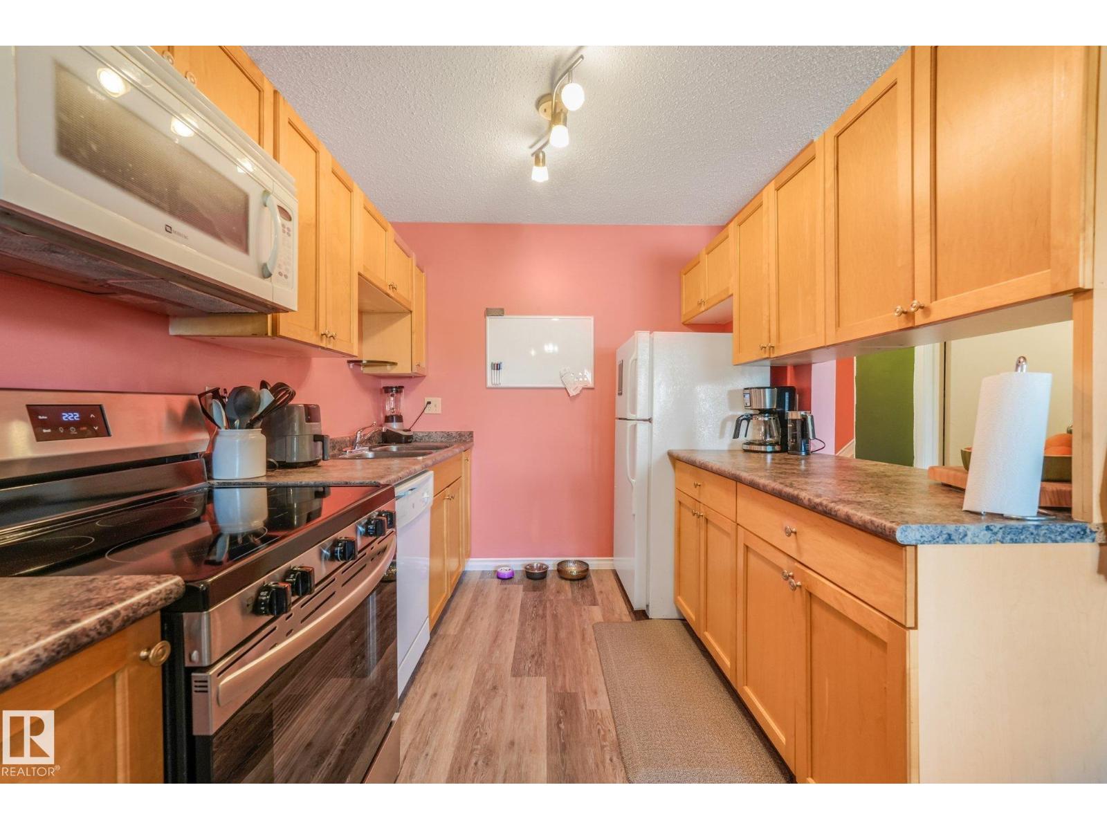 #20 13580 38 Street NW, photo 8