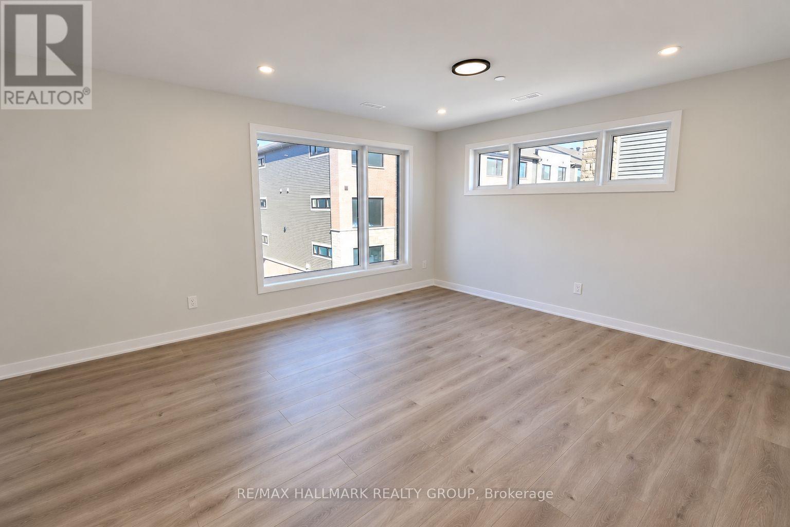 2 - 1001 GLENROY GILBERT DRIVE, Ottawa — photo 2