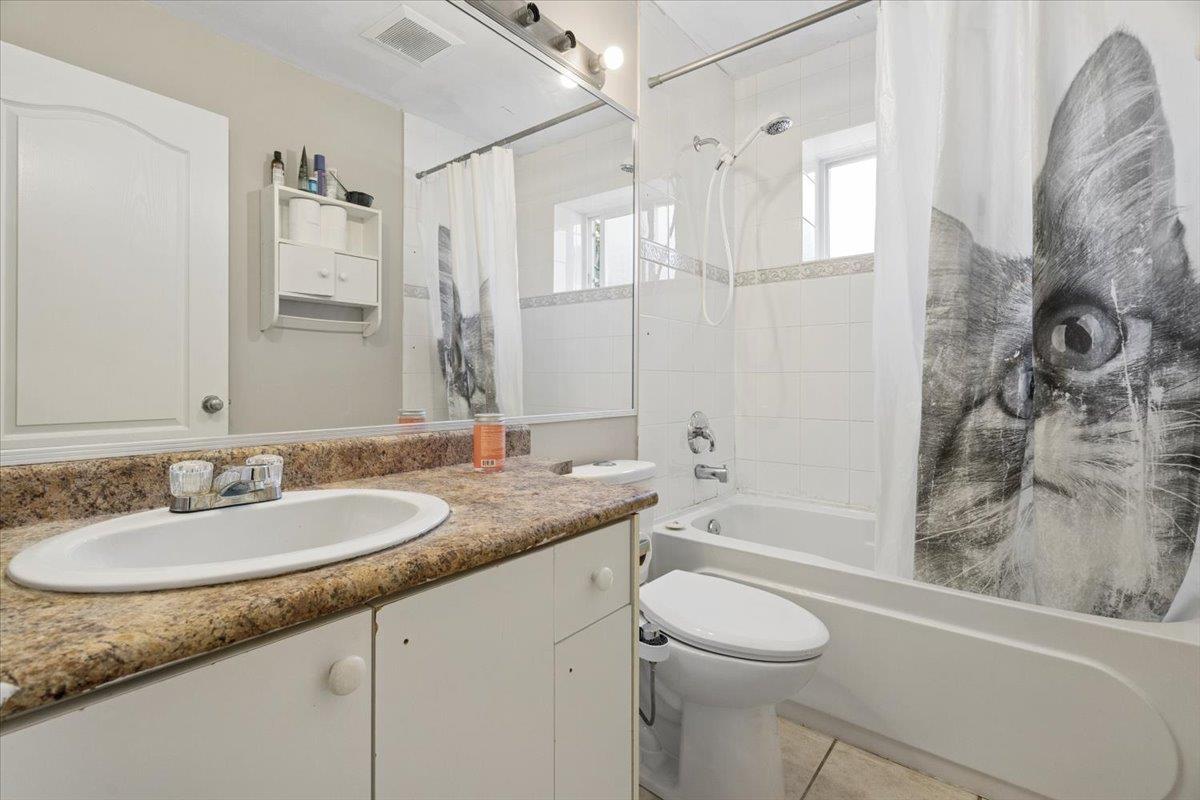 Photo of 3158 MALLARD STREET 23