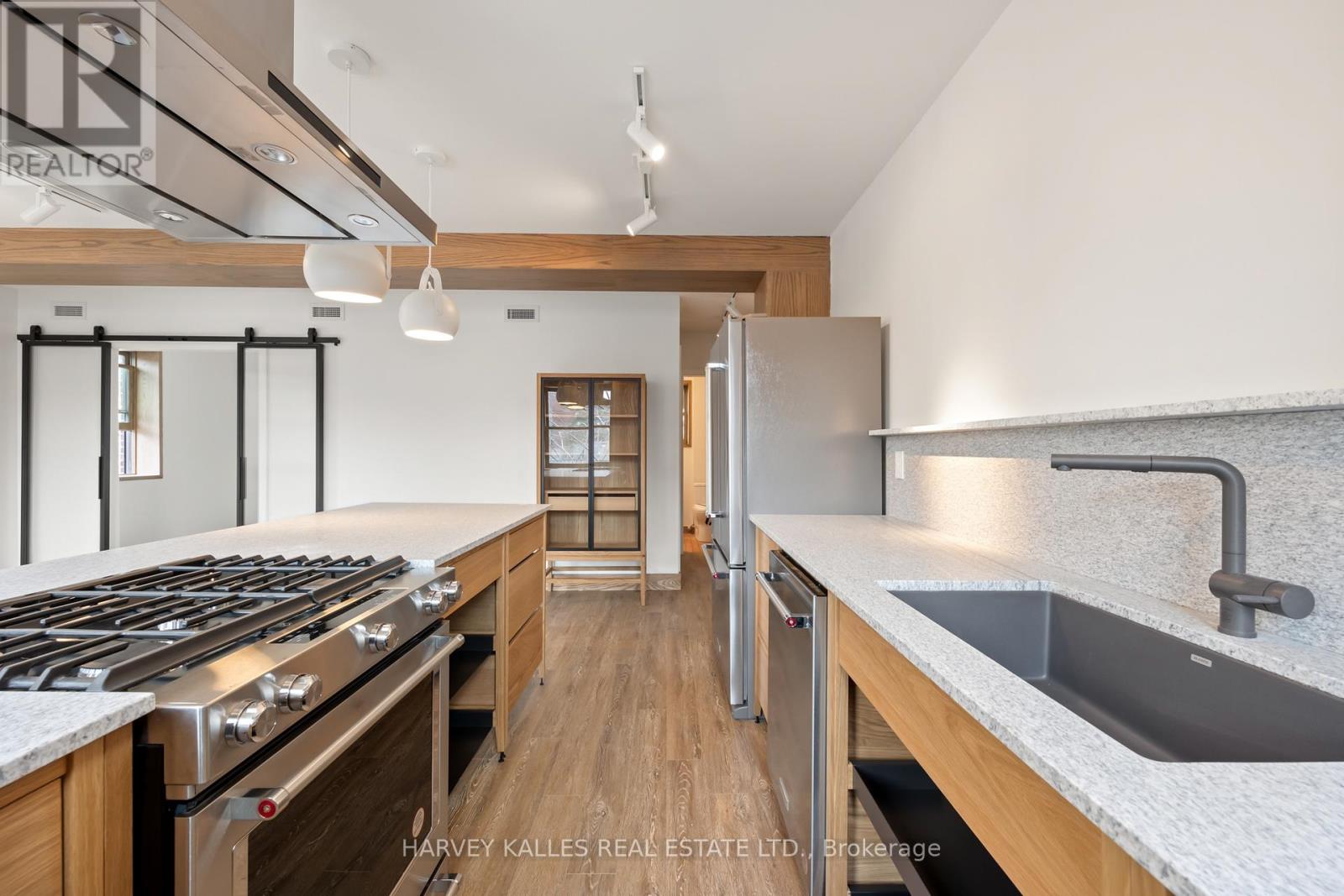 2 - 663 GREENWOOD AVENUE, Toronto (Danforth) — photo 6