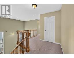 19 Mossgrove Crescent, Brampton, ON L7A3E6 Photo 18