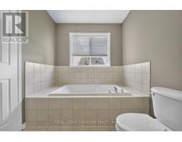 19 Mossgrove Crescent, Brampton, ON L7A3E6 Photo 23