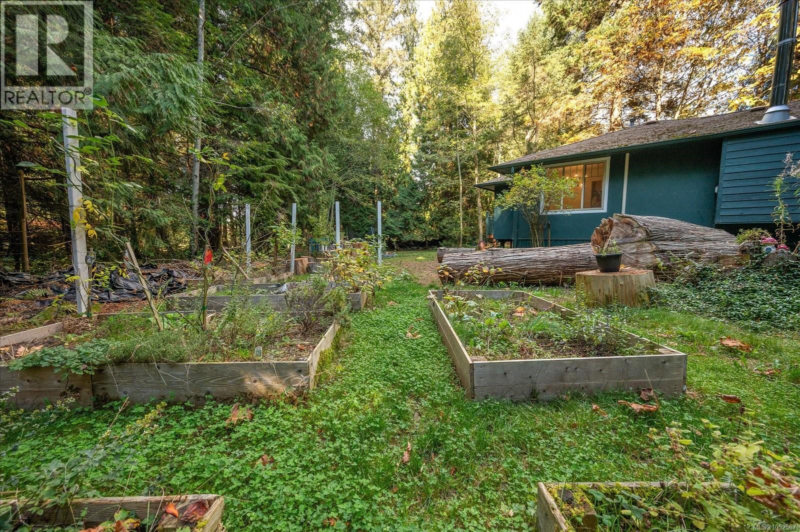 705 Carr Blvd - 28