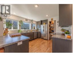 Kitchen - 855 Fish Lake Road, Summerland, BC V0H1Z8 Photo 15