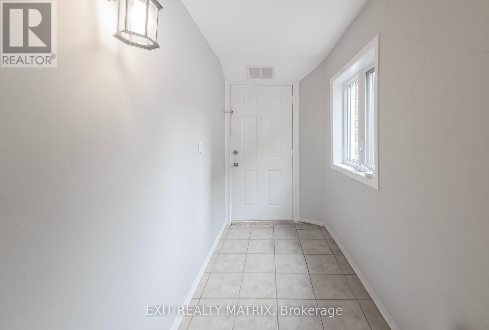 2 - 1384 CHATELAIN AVENUE, Ottawa — photo 4